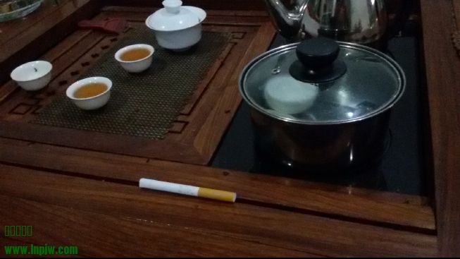 QQͼ20140926075233.jpg