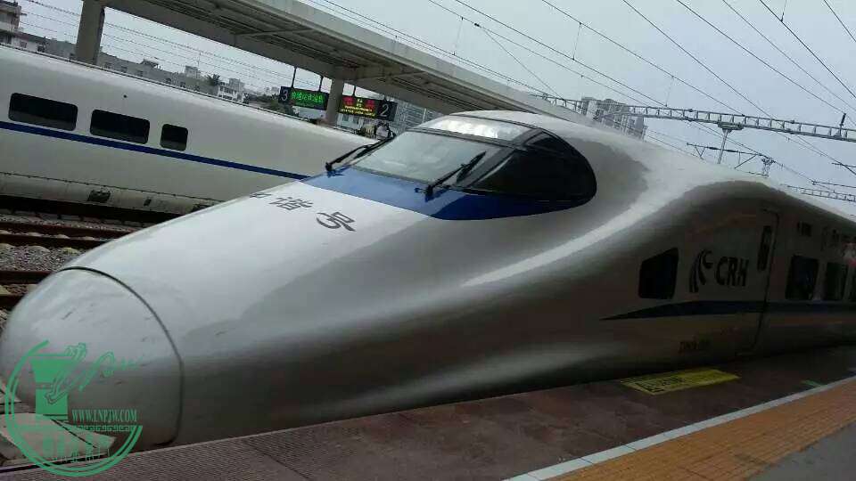 1038514050.jpg